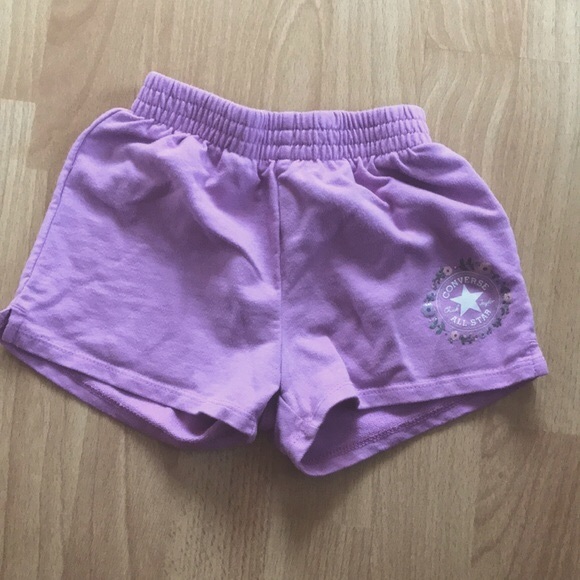 Converse Comfy Lavender Shorts Size 4T - Picture 1 of 8